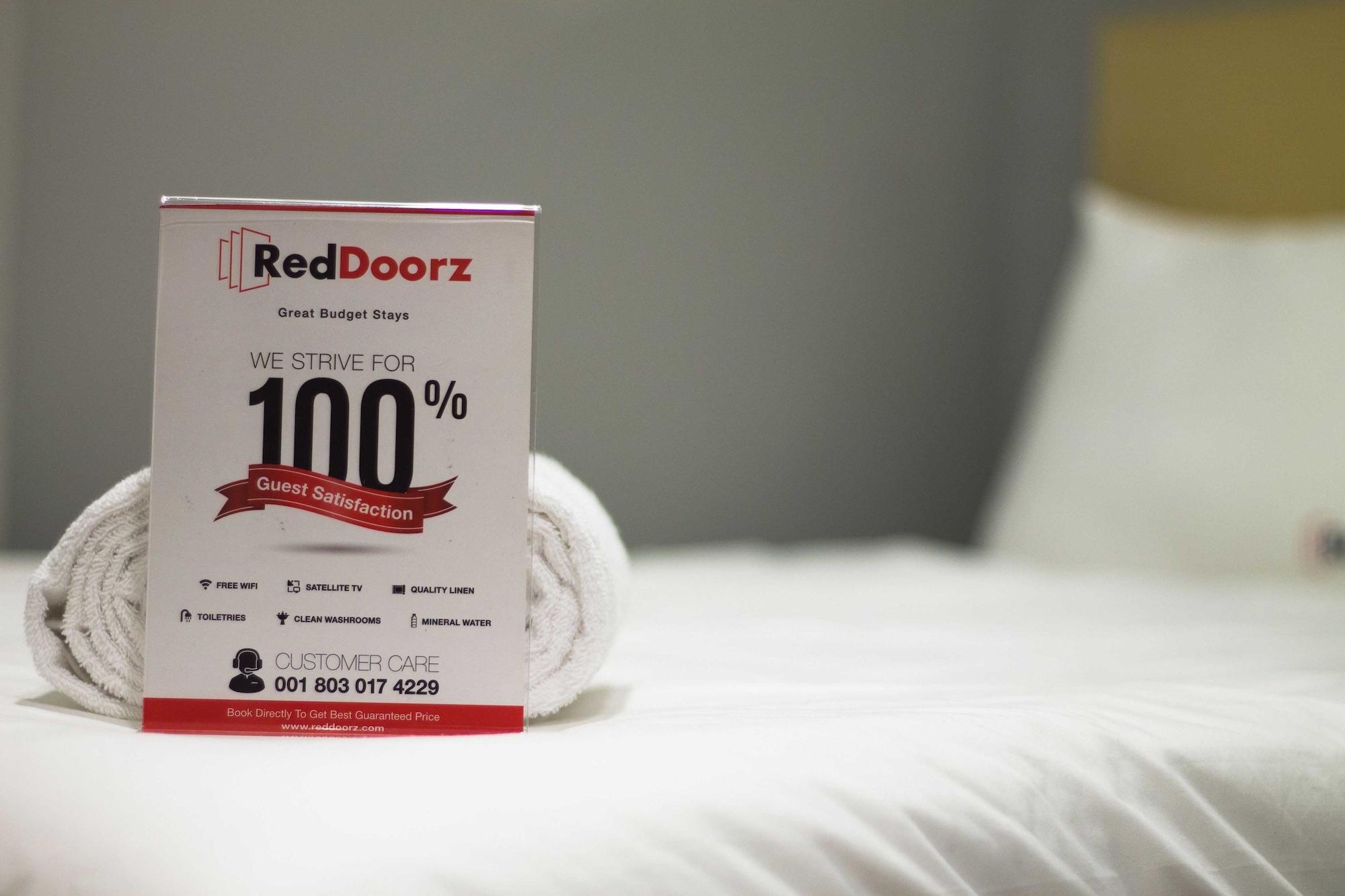 Reddoorz Plus @ Setiabudi Tengah 雅加达 外观 照片