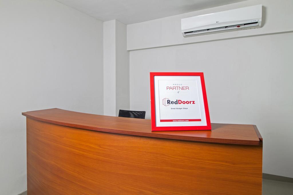 Reddoorz Plus @ Setiabudi Tengah 雅加达 外观 照片
